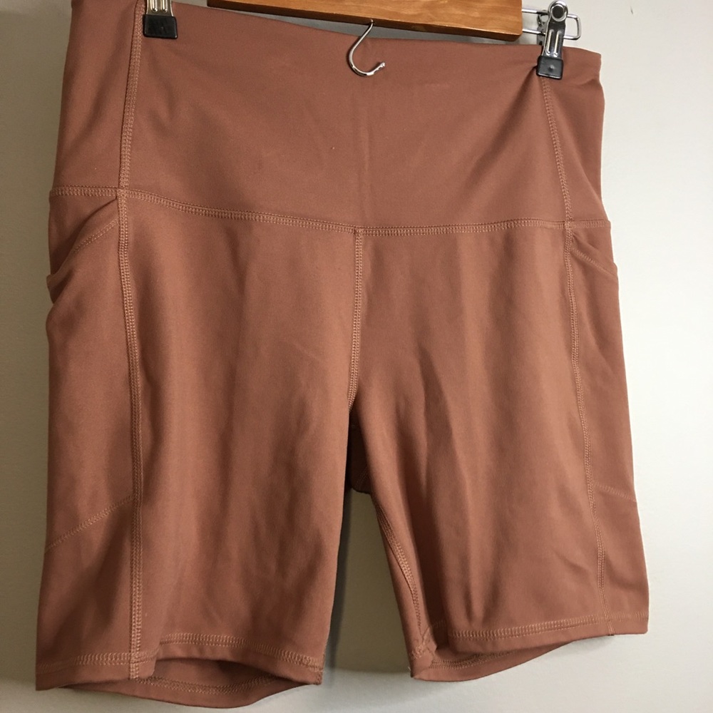 NEW Women’s Terracota DSG Biker Shorts Size L